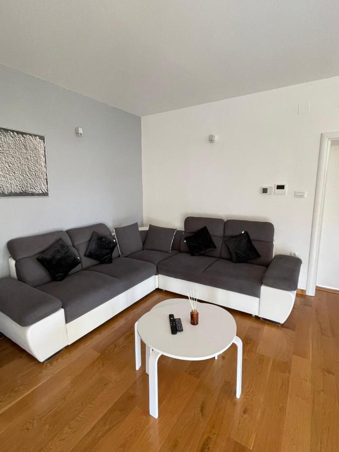 La Storia - Holiday Apartment House Zadar Buitenkant foto