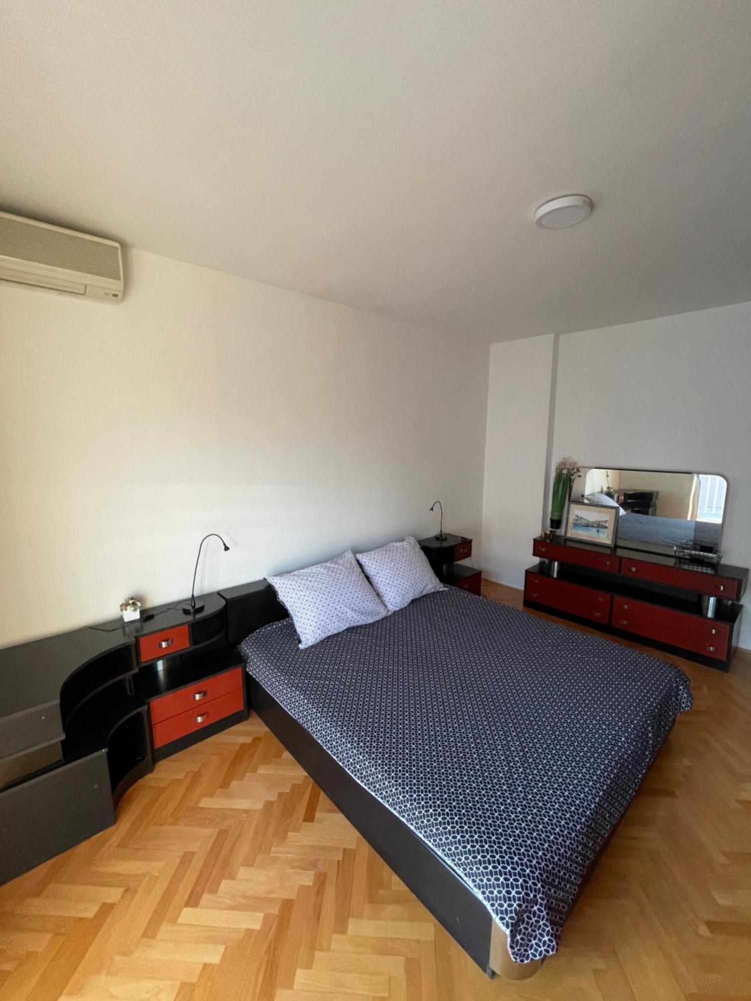 La Storia - Holiday Apartment House Zadar Buitenkant foto